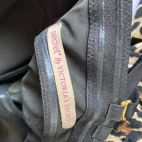 Victoria’s Secret Leopard Shape Wear Dress - Picture 2 of 3